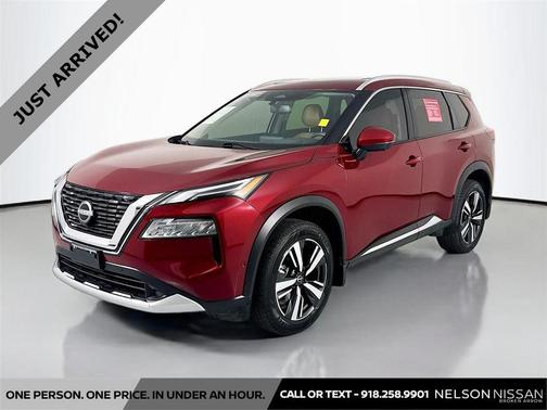 Scarlet Ember Tintcoat 2023 Nissan Rogue Platinum