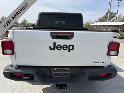 Bright White Clearcoat 2020 Jeep Gladiator Sport