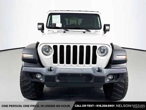 Bright White Clearcoat 2020 Jeep Gladiator Sport S