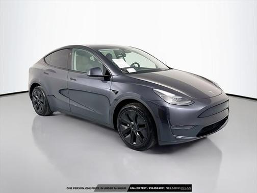 2025 Tesla Model Y Long Range Dual Motor All-Wheel Drive