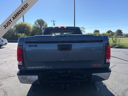 Stealth Gray Metallic 2007 GMC Sierra 1500 SLE1 Crew Cab