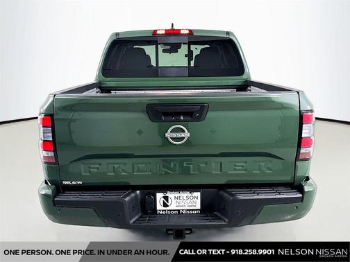 2026 Nissan Frontier SV