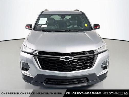 Sterling Gray Metallic 2024 Chevrolet Traverse Premier
