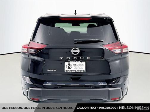 Super Black 2025 Nissan Rogue SV