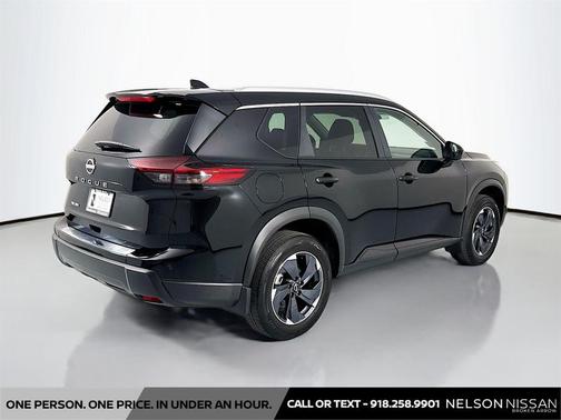 Super Black 2025 Nissan Rogue SV