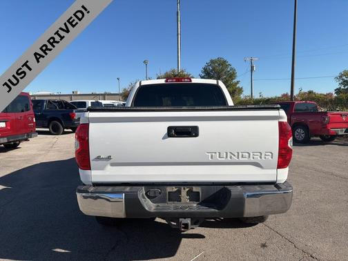 2015 Toyota Tundra SR5
