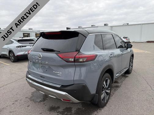 2021 Nissan Rogue Platinum