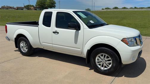 2021 Nissan Frontier SV
