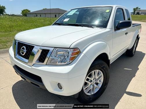 2021 Nissan Frontier SV