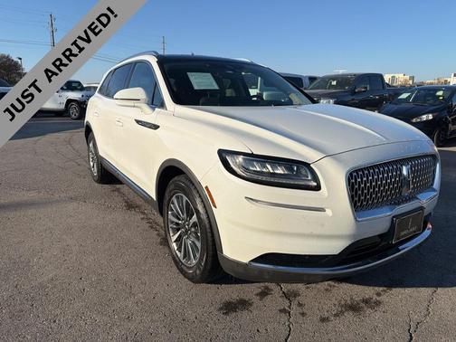 2021 Lincoln Nautilus Reserve