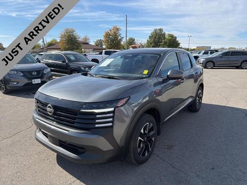 2025 Nissan Kicks SV