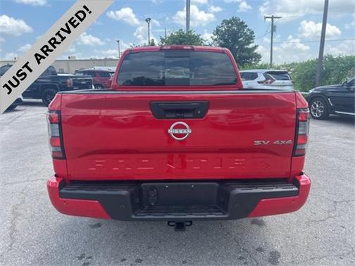 2024 Nissan Frontier SV