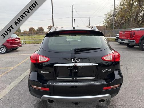 2017 INFINITI QX50 Base