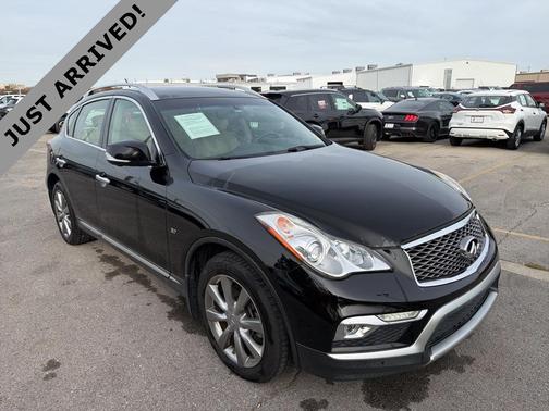 2017 INFINITI QX50 Base