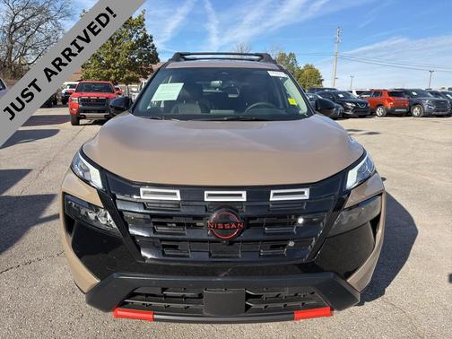 2025 Nissan Rogue Rock Creek