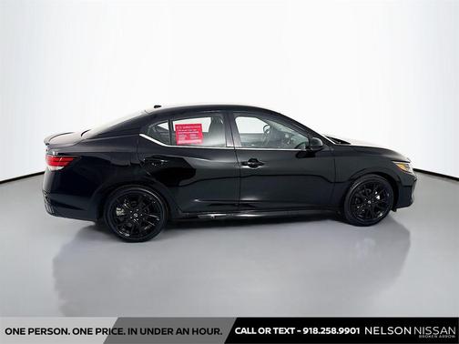 Super Black 2025 Nissan Sentra SR