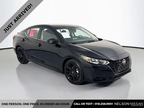 Super Black 2025 Nissan Sentra SR