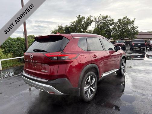 Scarlet Ember Tintcoat 2023 Nissan Rogue Platinum
