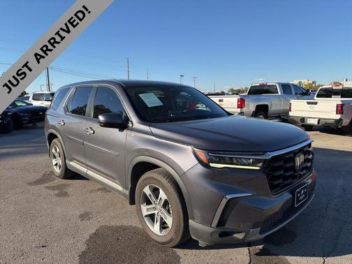2023 Honda Pilot AWD EX-L 8 Passenger