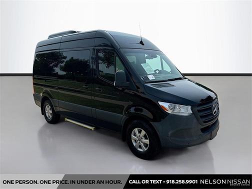 2022 Mercedes-Benz Sprinter 2500 Standard Roof