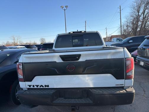 2023 Nissan Titan PRO-4X