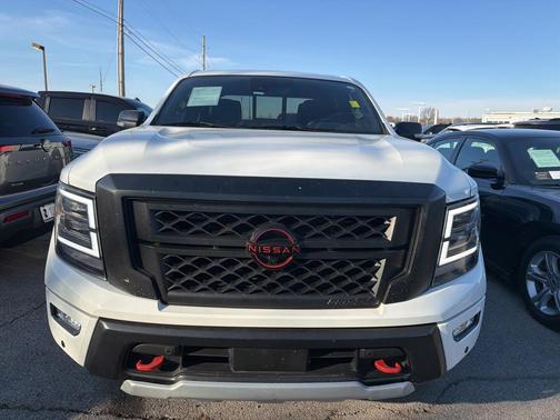 2023 Nissan Titan PRO-4X