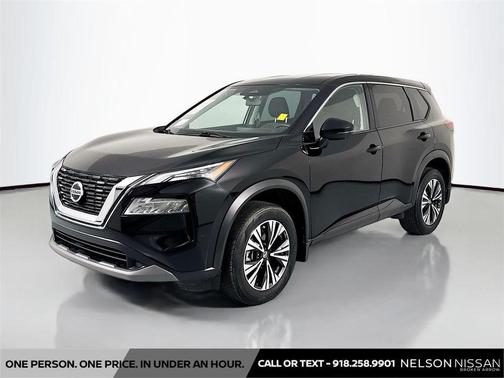 Super Black 2021 Nissan Rogue SV