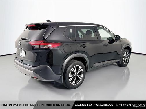 Super Black 2021 Nissan Rogue SV