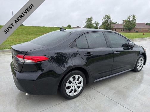 Midnight Black Metallic 2024 Toyota Corolla LE