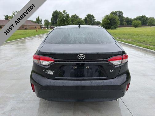 Midnight Black Metallic 2024 Toyota Corolla LE
