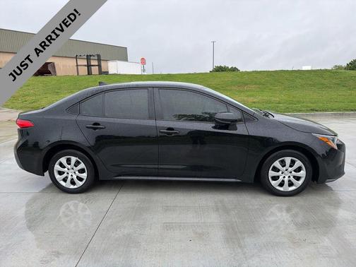 Midnight Black Metallic 2024 Toyota Corolla LE