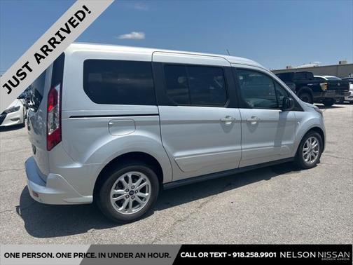 2021 Ford Transit Connect XLT w/Rear Liftgate