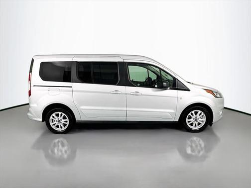 2021 Ford Transit Connect XLT w/Rear Liftgate