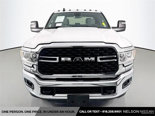 2023 RAM 3500 Big Horn Crew Cab 4x4 8' Box