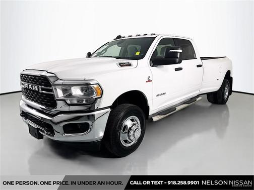 2023 RAM 3500 Big Horn Crew Cab 4x4 8' Box