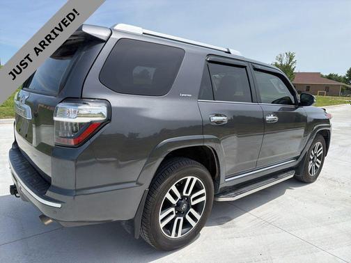 Magnetic Gray Metallic 2019 Toyota 4Runner Limited