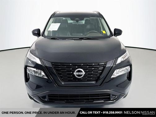 Super Black 2023 Nissan Rogue SV