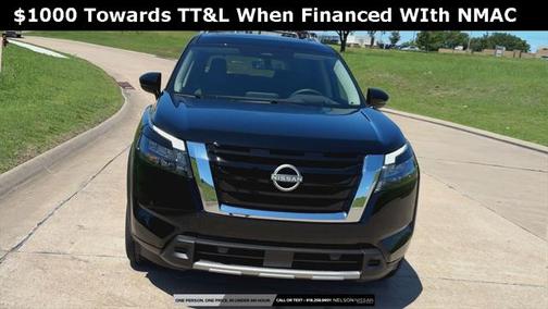2025 Nissan Pathfinder Platinum 4WD