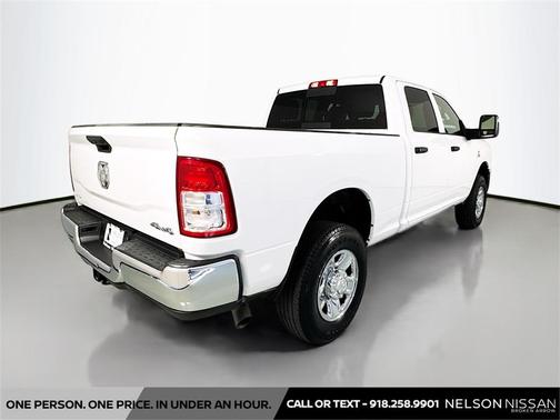 2023 RAM 3500 Tradesman Crew Cab 4x4 6'4' Box