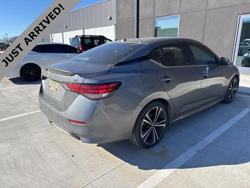 2020 Nissan Sentra SR