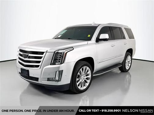 2017 Cadillac Escalade Luxury