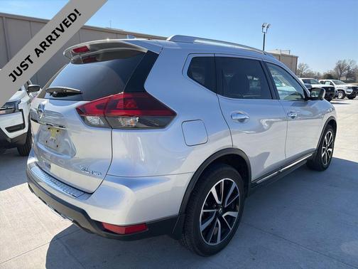 2018 Nissan Rogue SL