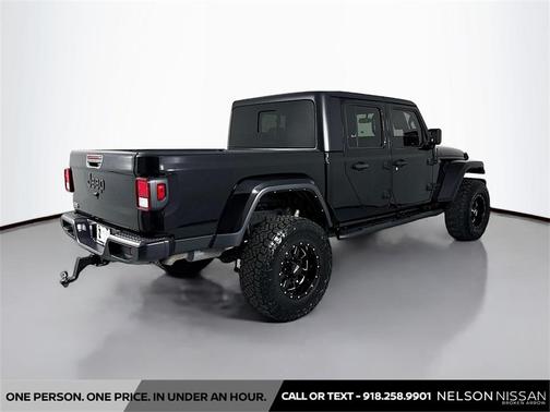 2022 Jeep Gladiator Willys 4x4