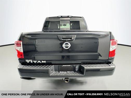 Magnetic Black Metallic 2019 Nissan Titan S
