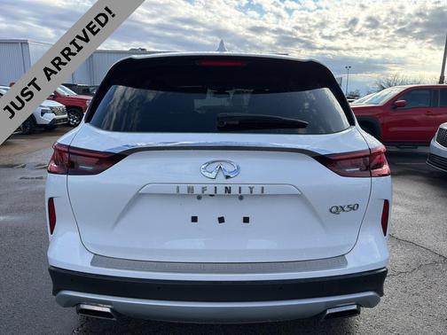 2022 INFINITI QX50 PURE