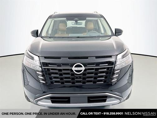 Super Black 2026 Nissan Pathfinder Platinum