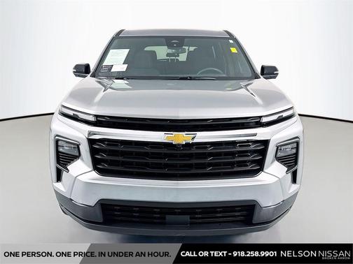 2024 Chevrolet Traverse LS