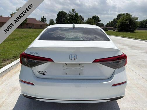 Platinum White Pearl 2022 Honda Civic EX