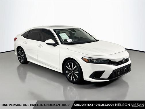Platinum White Pearl 2022 Honda Civic EX