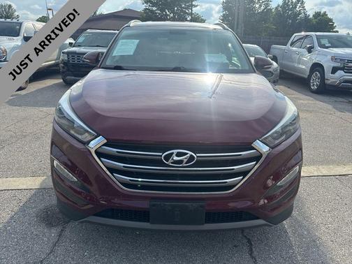 Ruby Wine 2016 Hyundai TUCSON Limited